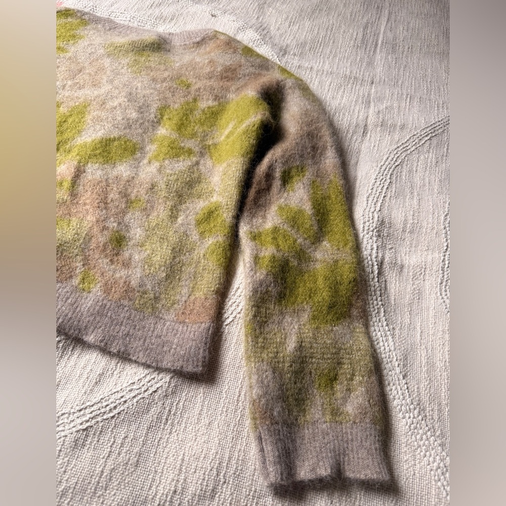 L Velvet by Graham & Spencer Tan and Green Baby Alpaca Soft Sweater - Picture 6 of 7